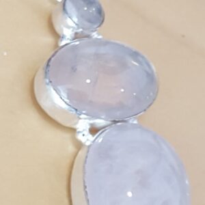 Hanger Rozenkwarts 1