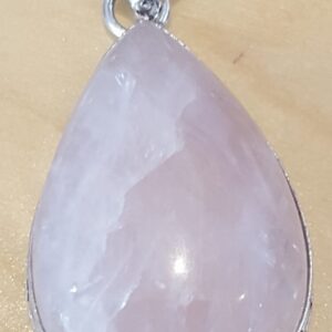 Hanger Rozenkwarts 3