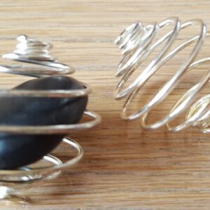 Hanger-houder voor stenen klein