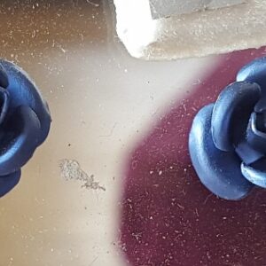 Oorknopjes Roos blauw (mat)
