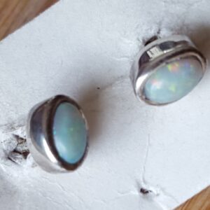 Oorknopjes Opaal