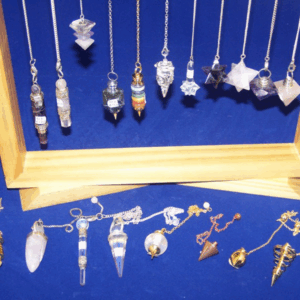 Pendels div.in steen en koper