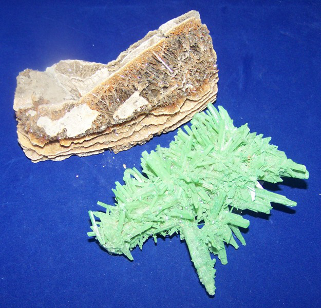 Selenietkristal Bruin-Groen