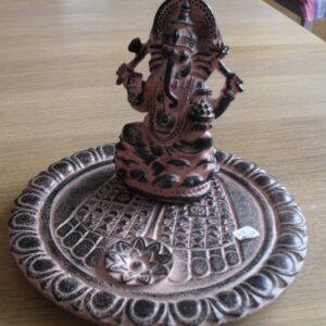 Wierrookhouder polysteen Ganesha